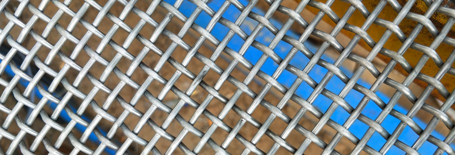 河北45號黑鋼絲篩網(wǎng)廠家一米寬現(xiàn)貨供應(yīng)